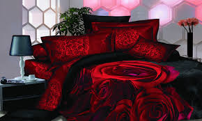 تصویر 4 از پتو قرمز دور دوزی‌ شده بادوام شکیل